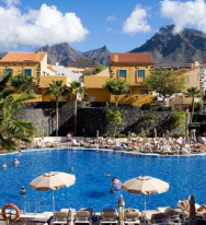 Isabel Family Hotel